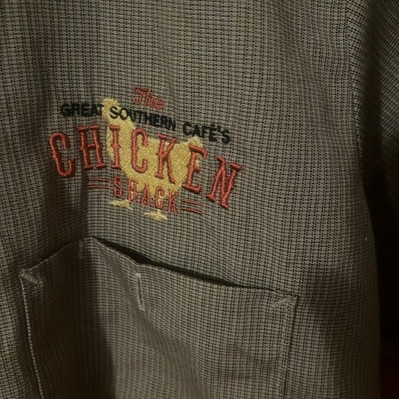 Chicken shack worker shirt - Picture 2 of 4